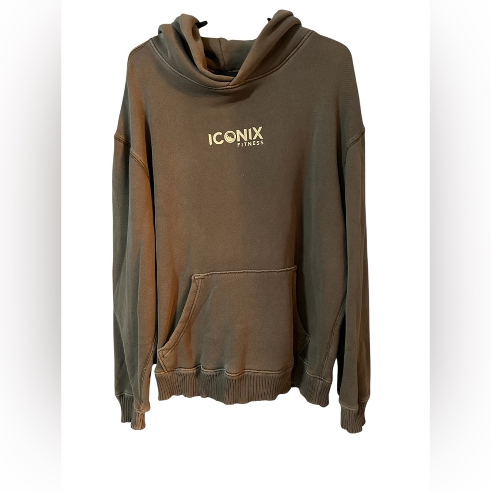 Elwood Core Hoodie in a Size Small.